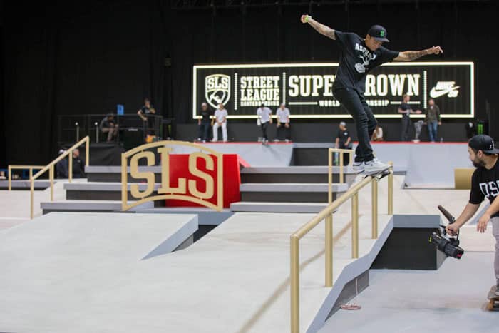 nike-sls-super-crown-2015-04