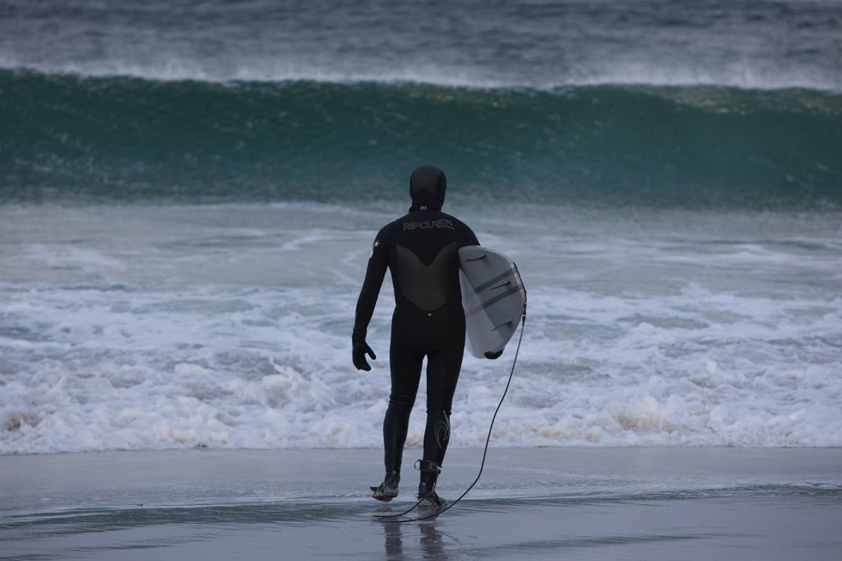 Ezequiel Martel, el argentino que surfeó donde su padre murió en combate