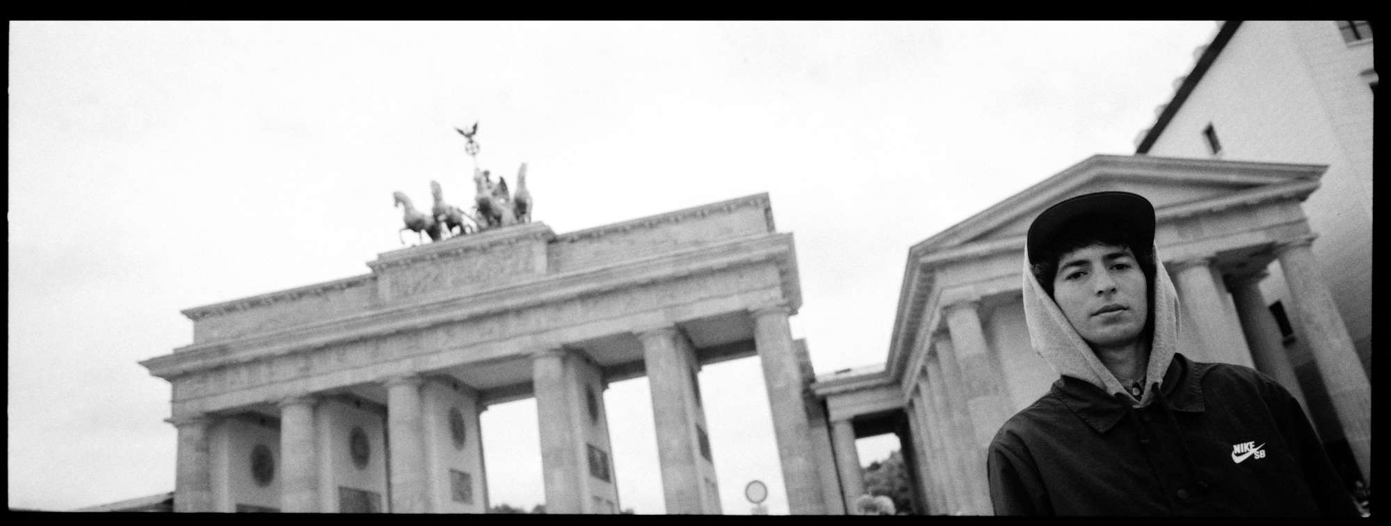 ezemartinez_puertadebrandeburgo_diegobucchieri